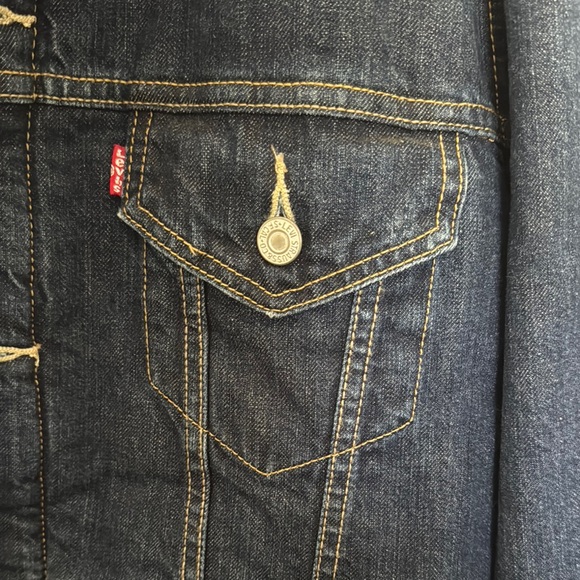 Levi's Sherpa Lined Denim Jacket - Picture 3 of 7